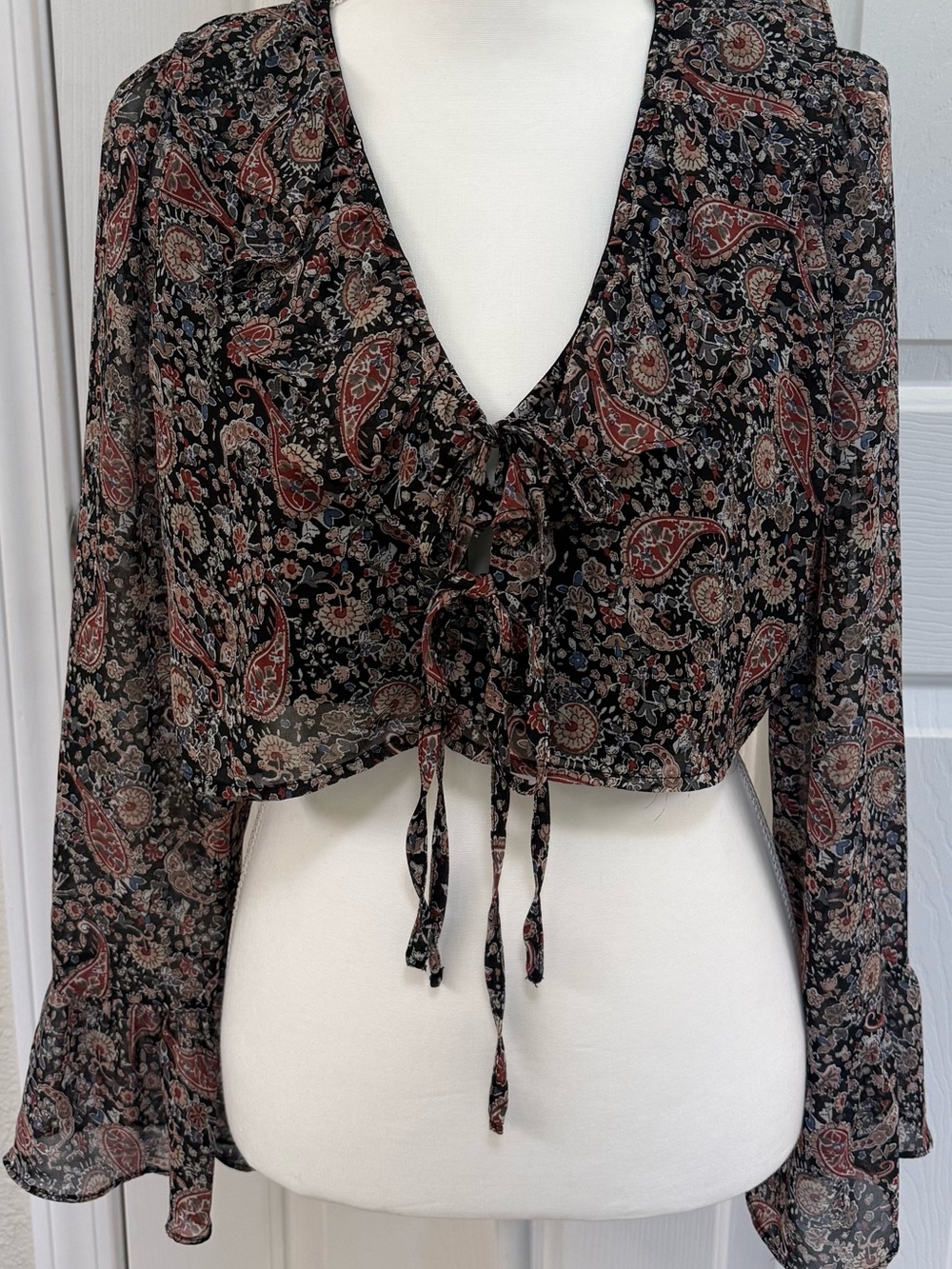French Kiss Sheer Black Paisley Tie-Front Women's Crop Blouse